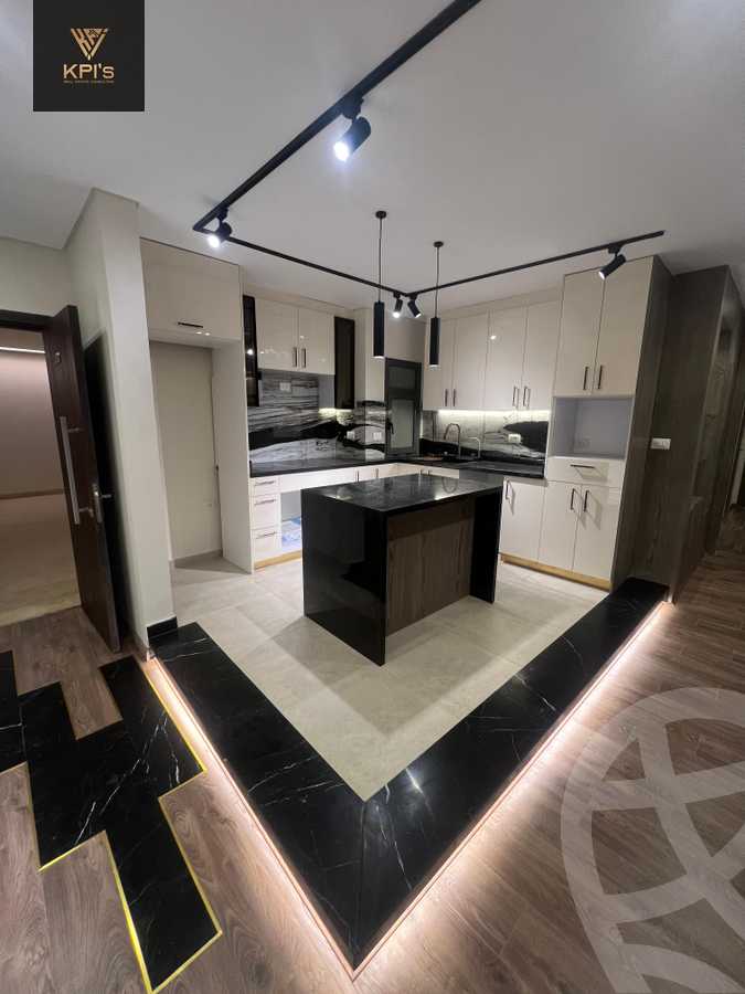 https://aqarmap.com.eg/ar/listing/5903664-for-sale-cairo-new-cairo-compounds-eastown-eastown-parks