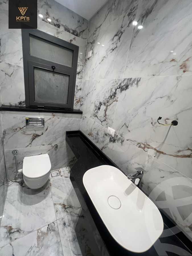 https://aqarmap.com.eg/ar/listing/5903664-for-sale-cairo-new-cairo-compounds-eastown-eastown-parks