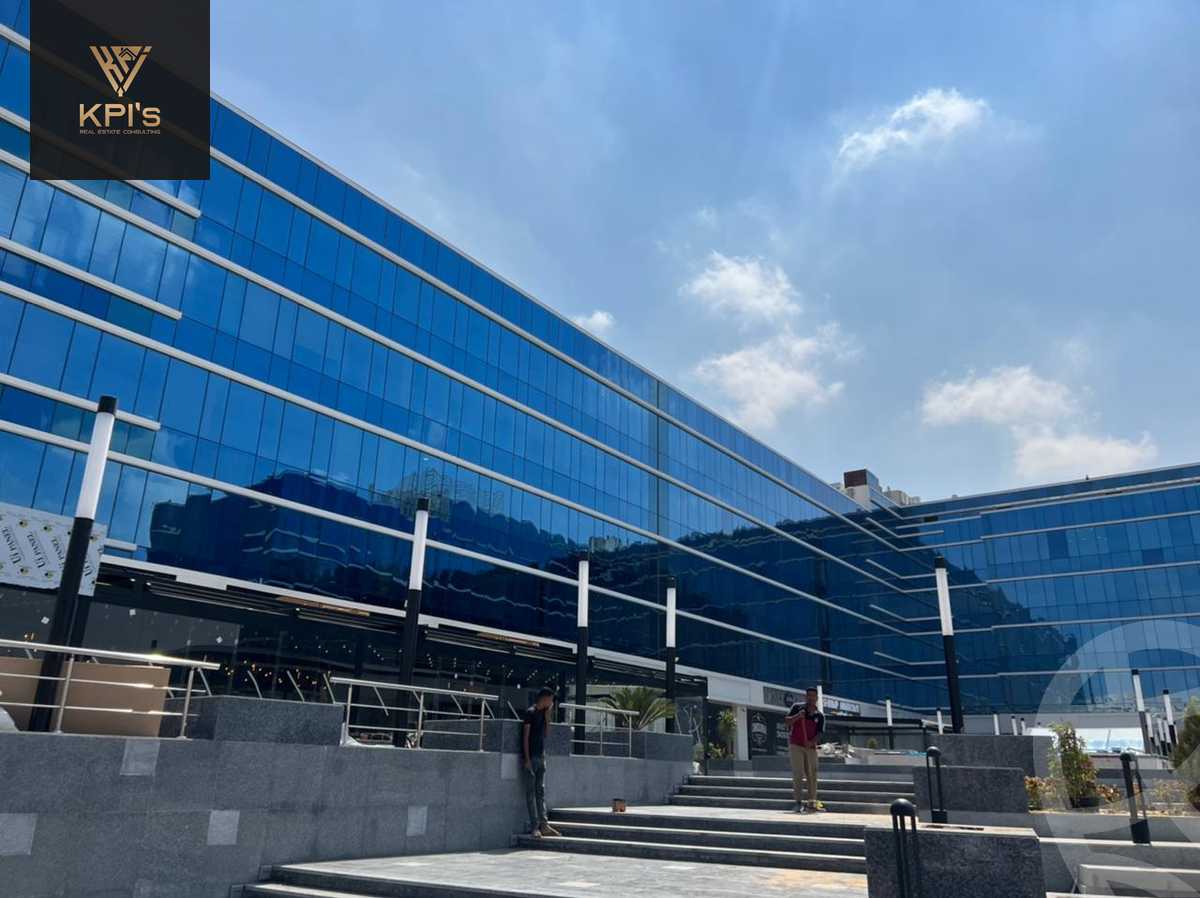 https://aqarmap.com.eg/en/listing/5751390-for-rent-cairo-new-cairo-compounds-tryfywm-skwyr-mwl-nm-llttwyr