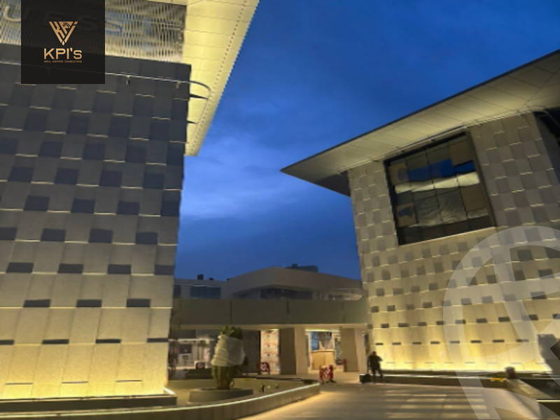 https://aqarmap.com.eg/en/listing/5917992-for-sale-cairo-new-cairo-compounds-uvenues-el-sewedy