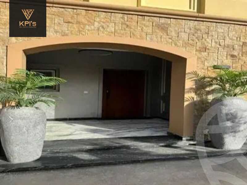 https://aqarmap.com.eg/ar/listing/5918828-for-sale-cairo-new-cairo-compounds-mivida-mivida-parcel