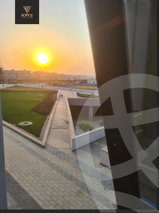 https://aqarmap.com.eg/ar/listing/5925336-for-rent-cairo-new-cairo-compounds-hyde-park