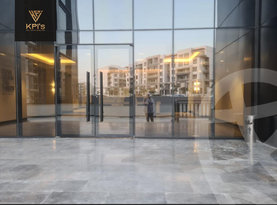 https://aqarmap.com.eg/ar/listing/5925336-for-rent-cairo-new-cairo-compounds-hyde-park