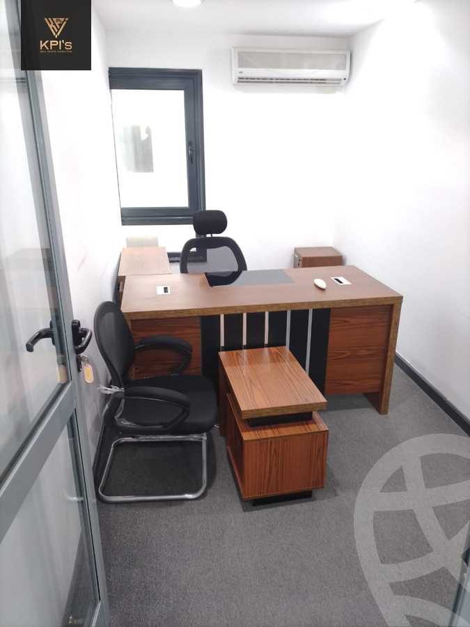 https://aqarmap.com.eg/en/listing/5925375-for-rent-cairo-new-cairo-compounds-hyde-park