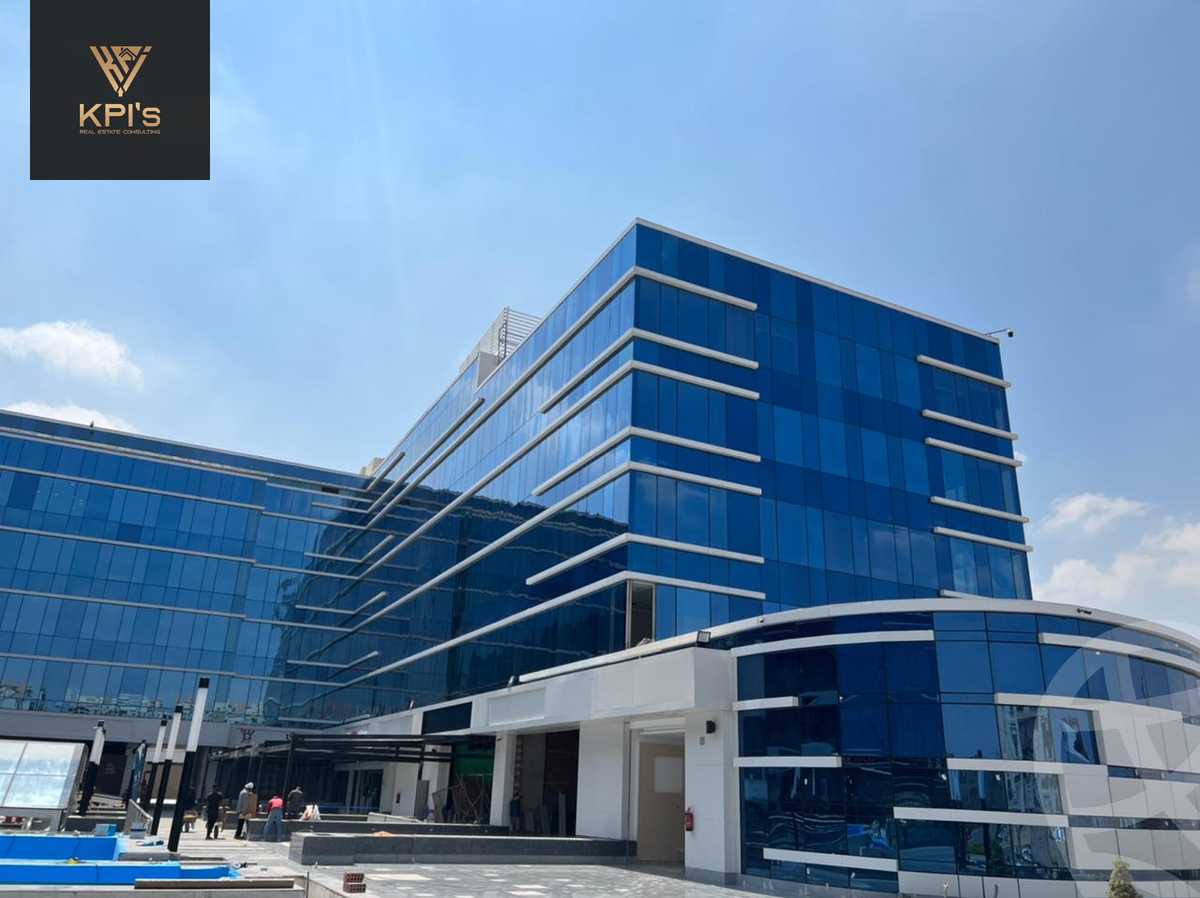 https://aqarmap.com.eg/en/listing/5944653-for-rent-cairo-new-cairo-compounds-tryfywm-skwyr-mwl-nm-llttwyr
