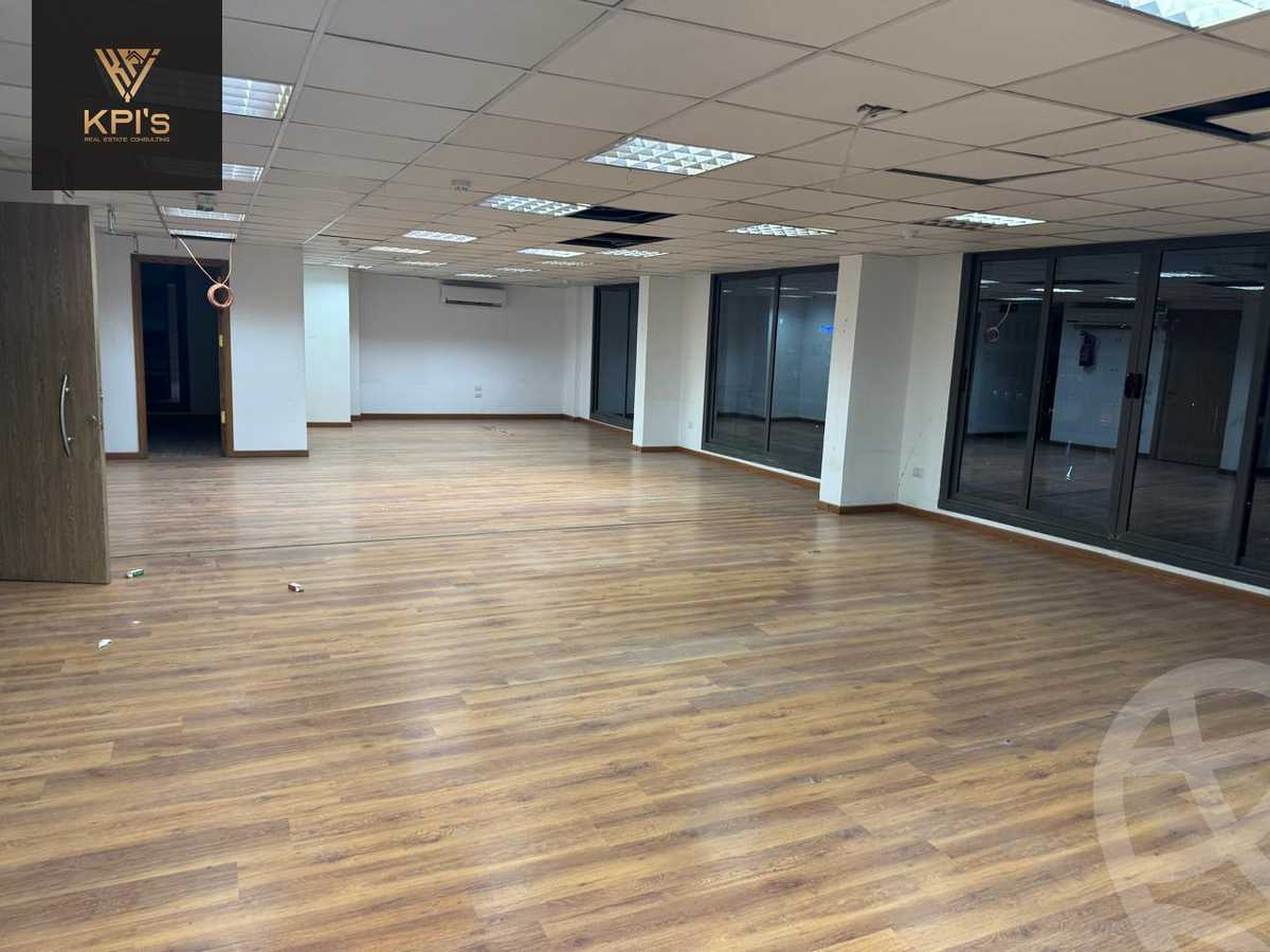 https://aqarmap.com.eg/en/listing/5948694-for-sale-cairo-new-cairo-90th-street-south-teseen-st