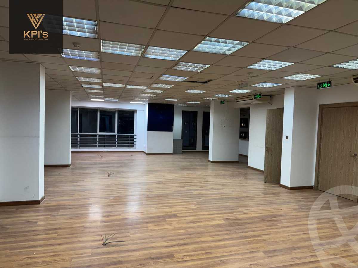 https://aqarmap.com.eg/en/listing/5948694-for-sale-cairo-new-cairo-90th-street-south-teseen-st