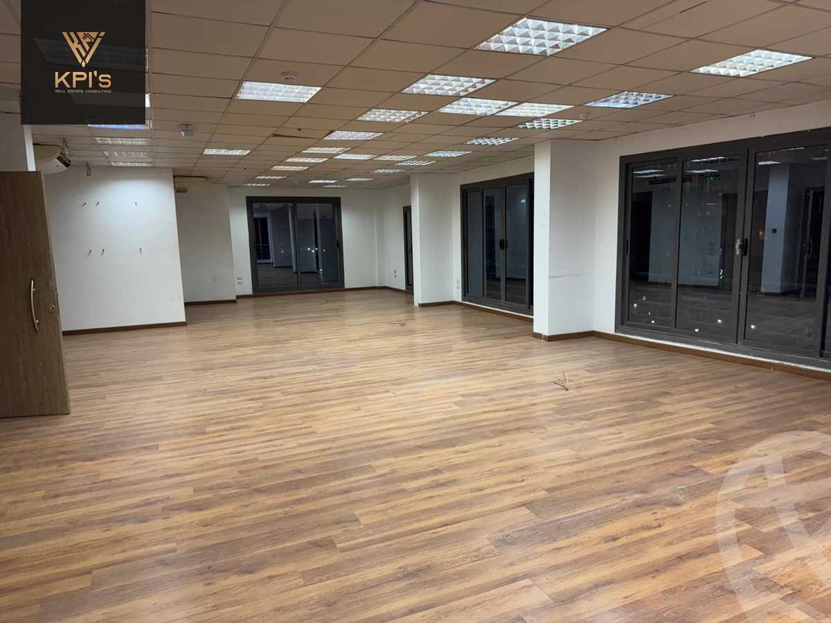 https://aqarmap.com.eg/en/listing/5948694-for-sale-cairo-new-cairo-90th-street-south-teseen-st