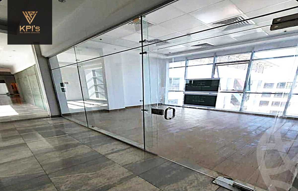 https://aqarmap.com.eg/en/listing/5966892-for-sale-cairo-new-cairo-compounds-top-90-mall