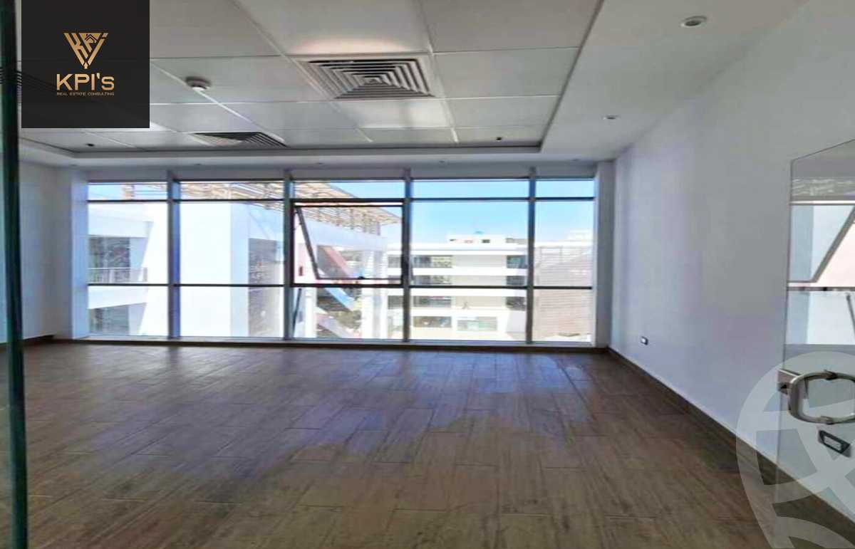 https://aqarmap.com.eg/en/listing/5966892-for-sale-cairo-new-cairo-compounds-top-90-mall