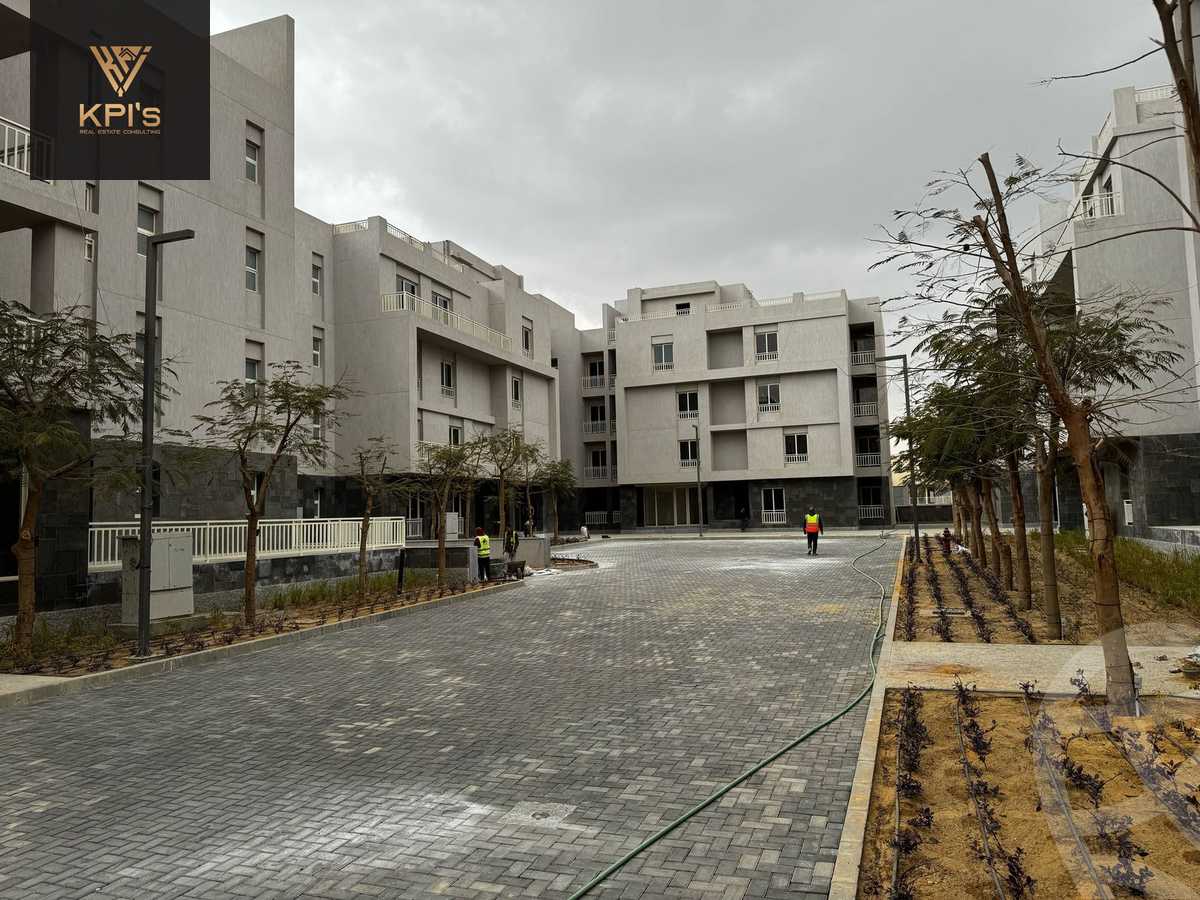 https://aqarmap.com.eg/en/listing/5999403-for-sale-cairo-new-cairo-compounds-w-signature-compound-waterway