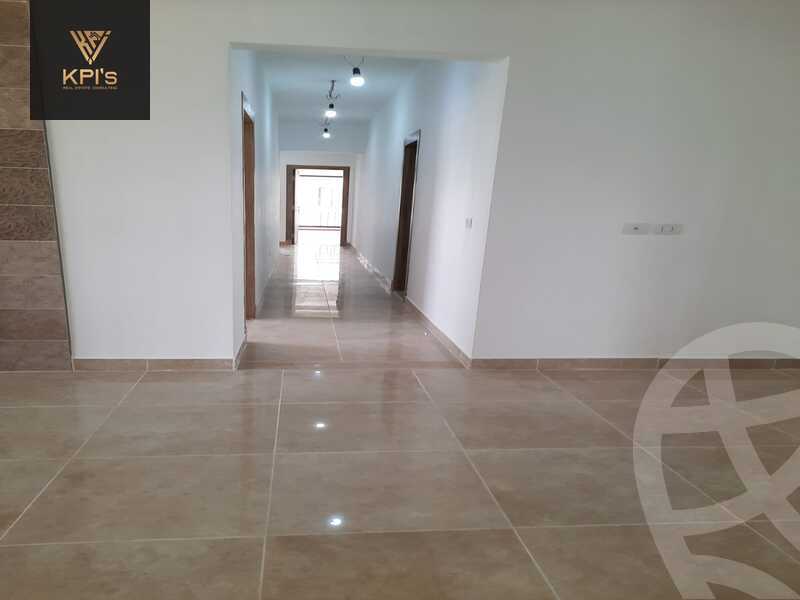 https://aqarmap.com.eg/en/listing/5999634-for-rent-cairo-new-cairo-compounds-fyfth-skwyr-mwl-lmrsm-llttwyr