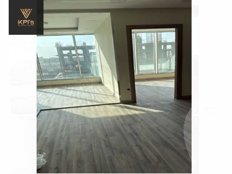 https://aqarmap.com.eg/ar/listing/6115305-for-rent-cairo-new-cairo-compounds-tryfywm-skwyr-mwl-nm-llttwyr