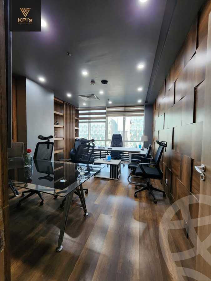 https://aqarmap.com.eg/ar/listing/6117425-for-rent-cairo-new-cairo-compounds-tryfywm-byzns-kwmblks-nm-llttwyr