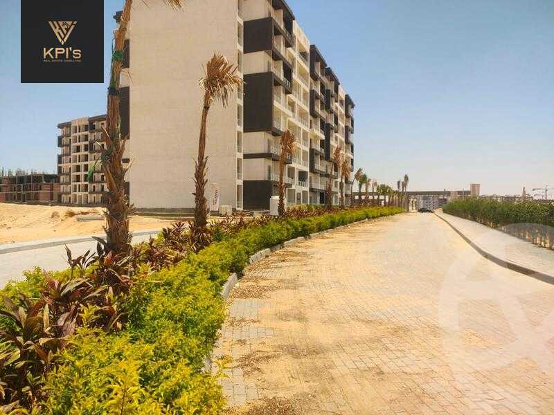 https://aqarmap.com.eg/en/listing/6135272-for-sale-cairo-new-administrative-capital-r7-the-city-compound-master-group