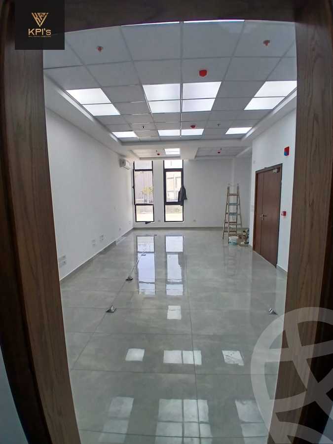 https://aqarmap.com.eg/ar/listing/6135606-for-rent-cairo-new-cairo-compounds-district-5-d-park-district-5-compound-marakez