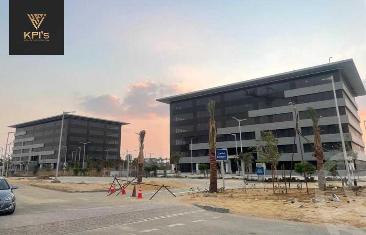 https://aqarmap.com.eg/ar/listing/6137830-for-rent-cairo-new-cairo-compounds-cairo-festival-city-cairo-festival-city-mall-cfc-mall