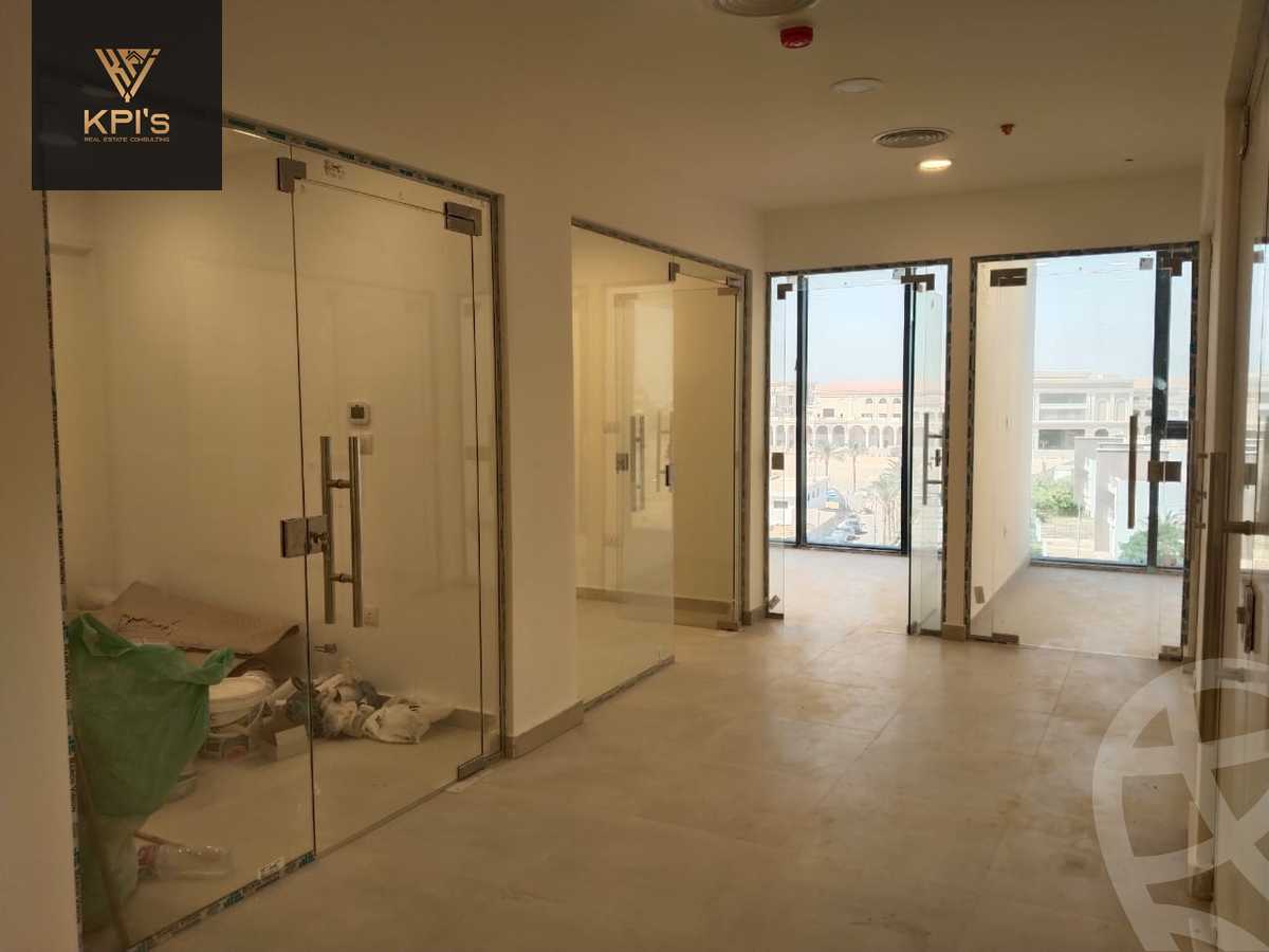 https://aqarmap.com.eg/ar/listing/6138610-for-rent-cairo-new-cairo-compounds-hyde-park-centre-ville-hyde-park