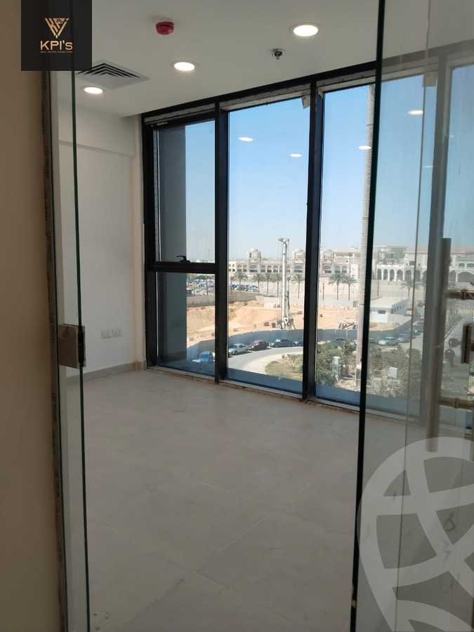 https://aqarmap.com.eg/ar/listing/6138610-for-rent-cairo-new-cairo-compounds-hyde-park-centre-ville-hyde-park