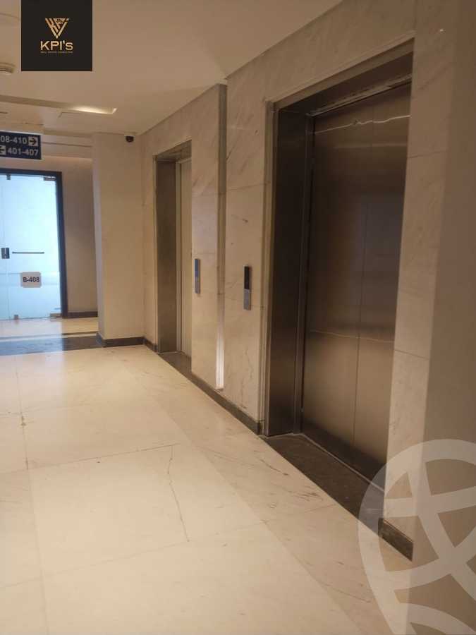 https://aqarmap.com.eg/ar/listing/6138610-for-rent-cairo-new-cairo-compounds-hyde-park-centre-ville-hyde-park