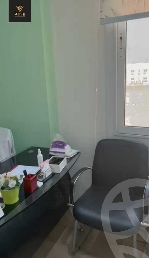 https://aqarmap.com.eg/en/listing/6154578-for-sale-cairo-new-cairo-compounds-mydykl-brk-brymyr