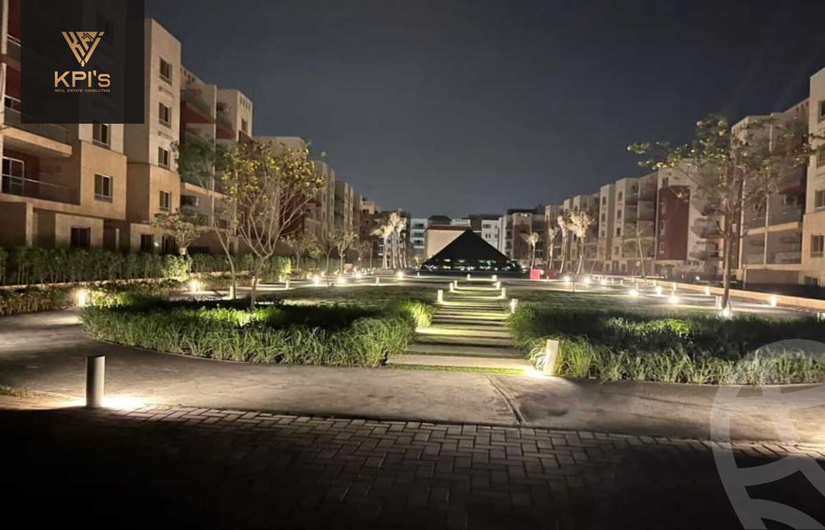 https://aqarmap.com.eg/en/listing/6167050-for-sale-cairo-new-cairo-compounds-brwmynd-ryzydns-wdy-djl-llttwyr