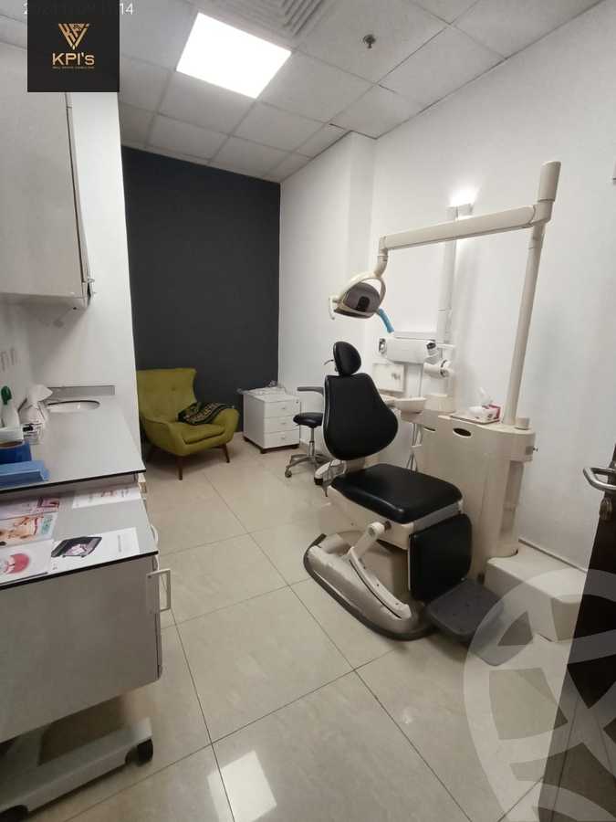 https://aqarmap.com.eg/ar/listing/6187192-for-rent-cairo-new-cairo-compounds-mydykl-brk-brymyr