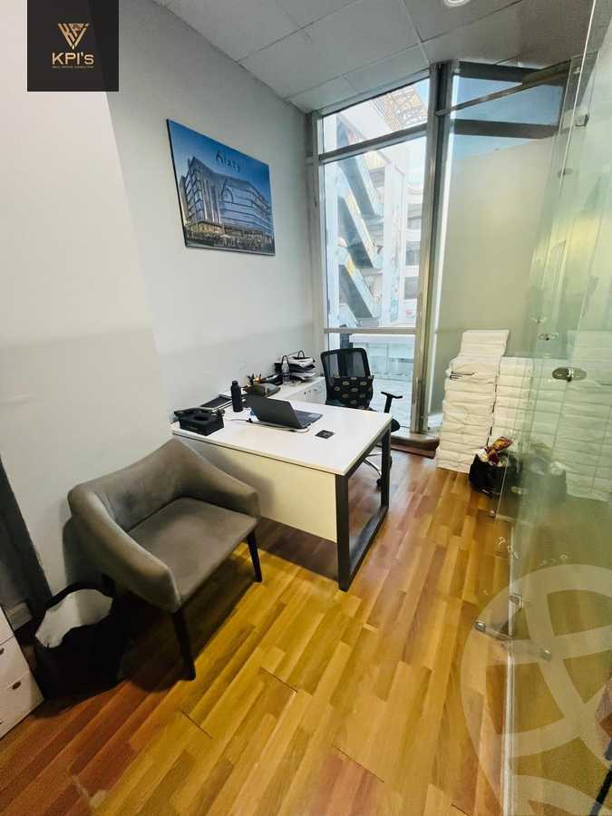 https://aqarmap.com.eg/en/listing/6187282-for-sale-cairo-new-cairo-90th-street-south-teseen-st