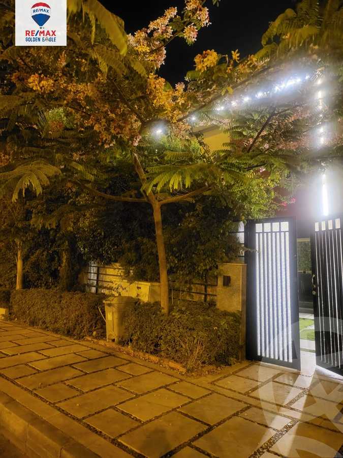 https://aqarmap.com.eg/en/listing/4927661-for-sale-cairo-new-cairo-madinaty-lmntq-lthnyh-fylt-tryq-tl-t-mstf