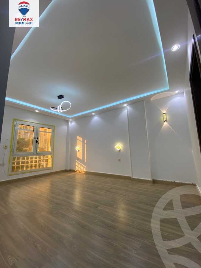 https://aqarmap.com.eg/ar/listing/5329578-for-sale-cairo-new-cairo-madinaty-eighth-zone-buildings-madinaty-b-8