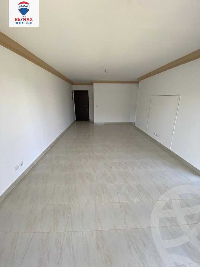 https://aqarmap.com.eg/ar/listing/5334838-for-sale-cairo-new-cairo-madinaty-tenth-zone-buildings