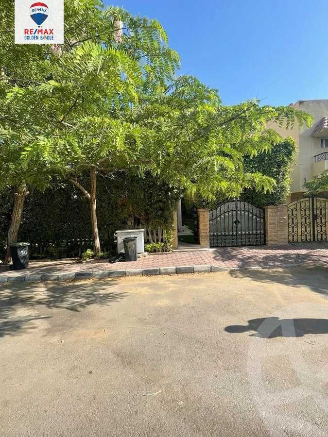https://aqarmap.com.eg/en/listing/5341221-for-rent-cairo-new-cairo-lrhb-city-phase-1-ahmed-rami-st