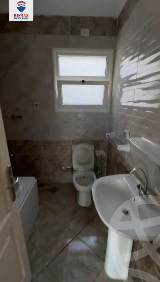 https://aqarmap.com.eg/ar/listing/5341415-for-sale-cairo-new-cairo-madinaty-twelfth-zone-buildings