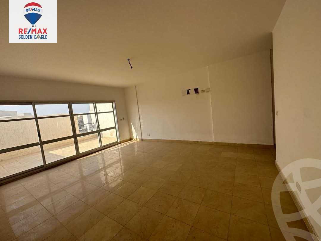 https://aqarmap.com.eg/ar/listing/5357120-for-sale-cairo-new-cairo-madinaty-eighth-zone-buildings-madinaty-b-8