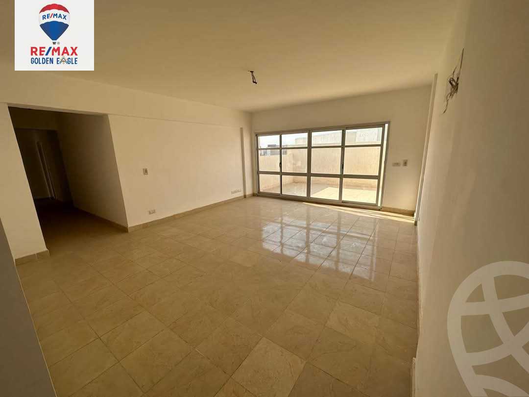 https://aqarmap.com.eg/ar/listing/5357120-for-sale-cairo-new-cairo-madinaty-eighth-zone-buildings-madinaty-b-8