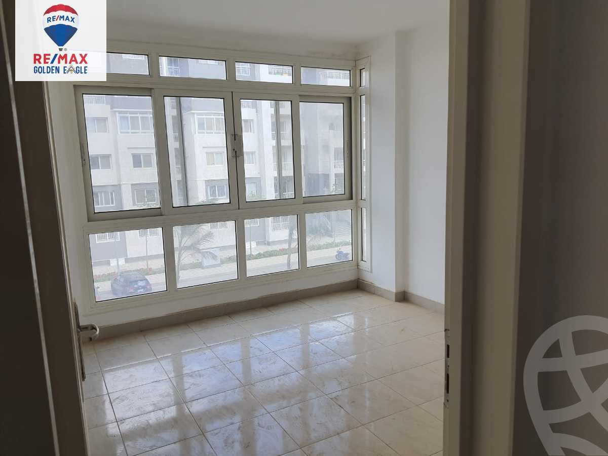 https://aqarmap.com.eg/en/listing/5363257-for-sale-cairo-new-cairo-madinaty-tenth-zone-buildings