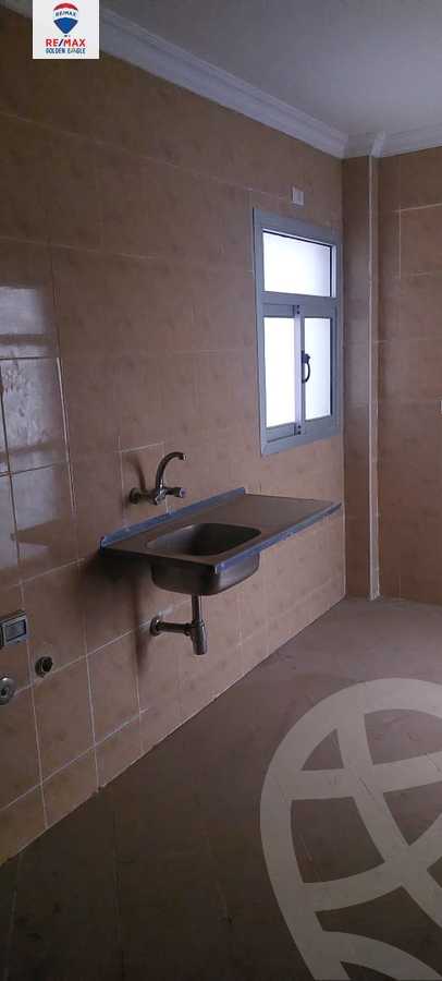https://aqarmap.com.eg/en/listing/5369806-for-sale-cairo-new-cairo-madinaty-tenth-zone-buildings