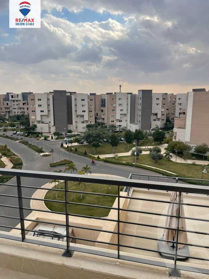 https://aqarmap.com.eg/en/listing/5374540-for-sale-cairo-new-cairo-madinaty-eighth-zone-buildings-madinaty-b-8