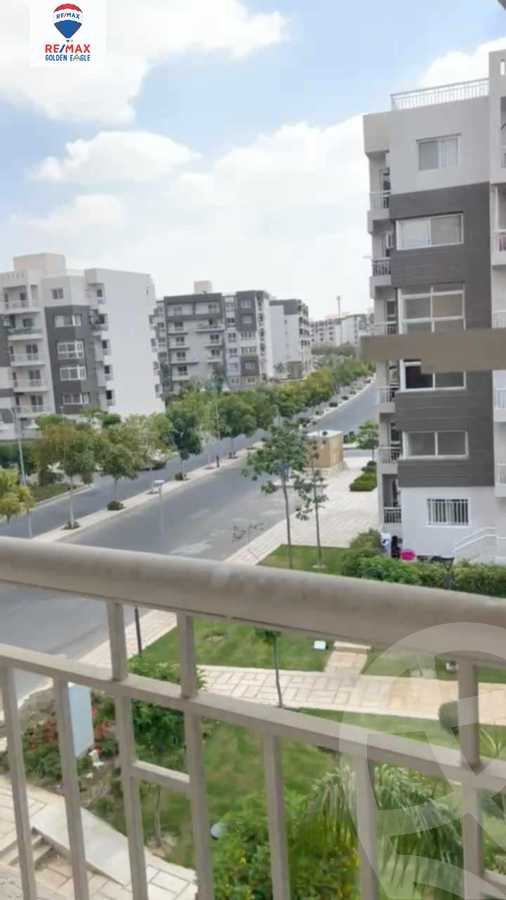 https://aqarmap.com.eg/ar/listing/5376772-for-sale-cairo-new-cairo-madinaty-twelfth-zone-buildings