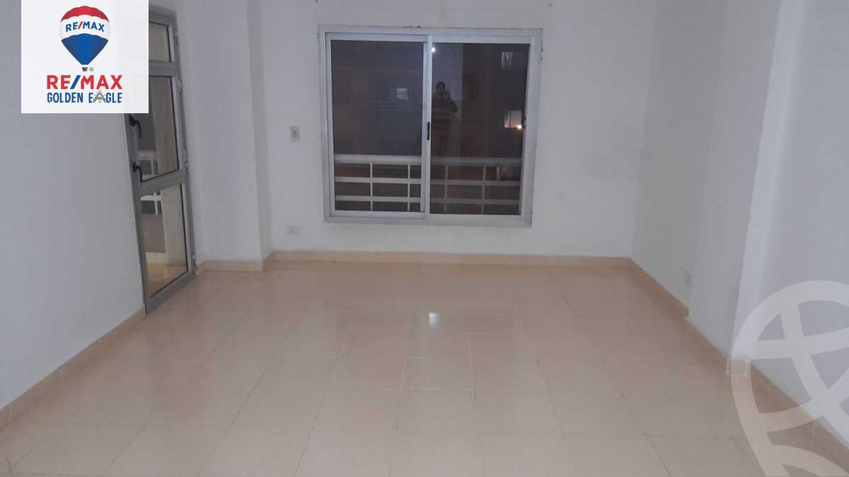https://aqarmap.com.eg/en/listing/5385607-for-sale-cairo-new-cairo-madinaty-sixth-zone-buildings-ragab-sons