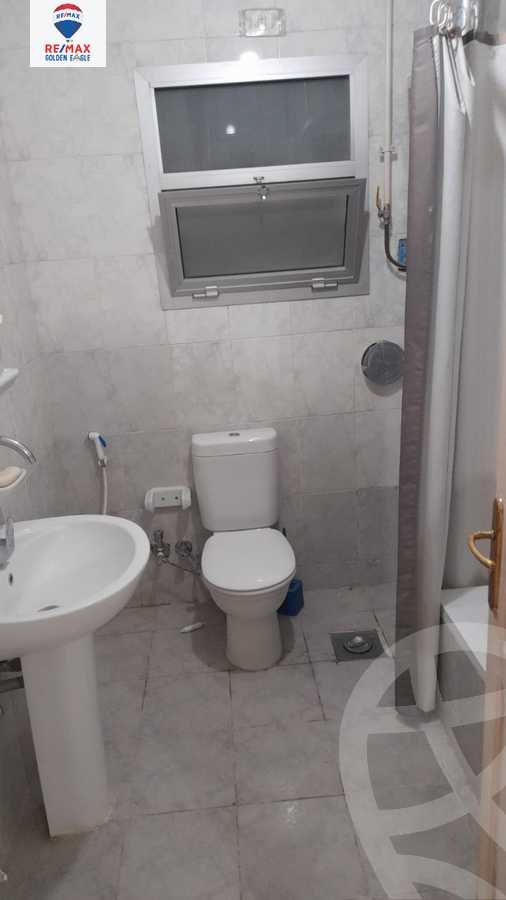 https://aqarmap.com.eg/en/listing/5385607-for-sale-cairo-new-cairo-madinaty-sixth-zone-buildings-ragab-sons