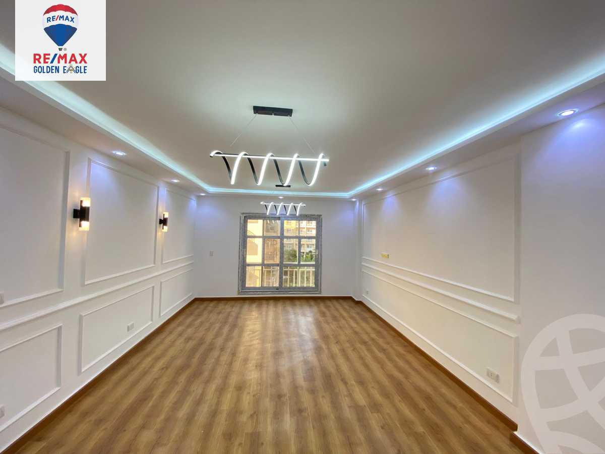 https://aqarmap.com.eg/ar/listing/5448601-for-sale-cairo-new-cairo-madinaty-eleventh-zone-buildings-group-113