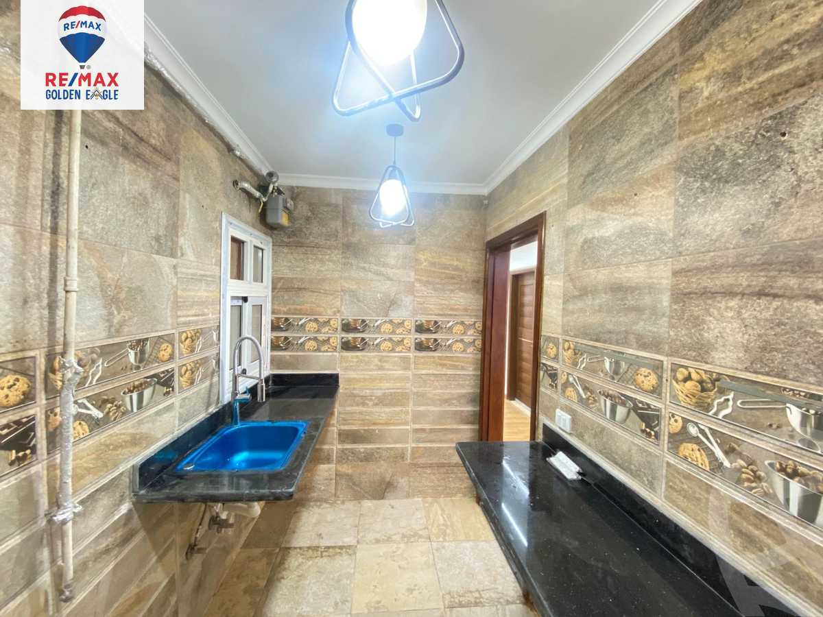 https://aqarmap.com.eg/ar/listing/5448601-for-sale-cairo-new-cairo-madinaty-eleventh-zone-buildings-group-113