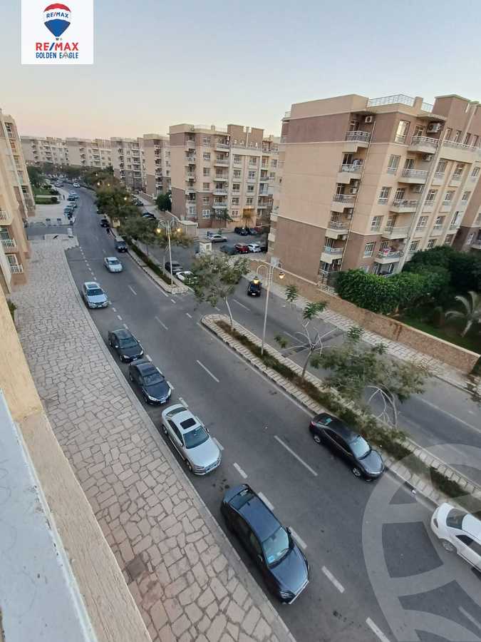 https://aqarmap.com.eg/ar/listing/5448652-for-sale-cairo-new-cairo-madinaty-eleventh-zone-buildings-group-112
