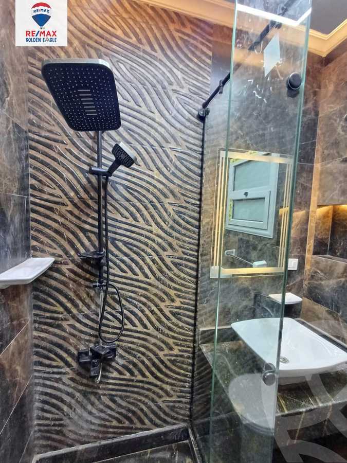 https://aqarmap.com.eg/ar/listing/5448652-for-sale-cairo-new-cairo-madinaty-eleventh-zone-buildings-group-112