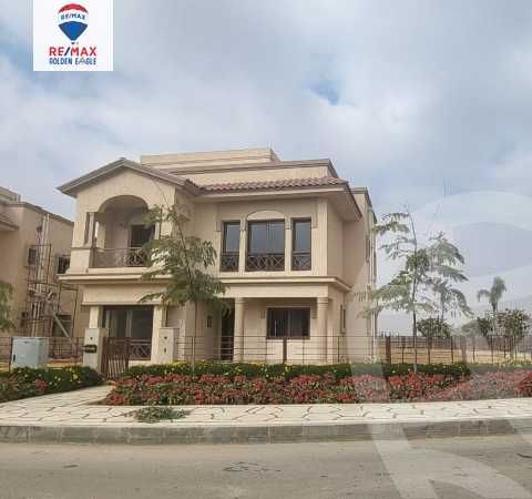 https://aqarmap.com.eg/en/listing/5480560-for-sale-cairo-new-cairo-madinaty-lmntq-lkhms-fylt-group-22