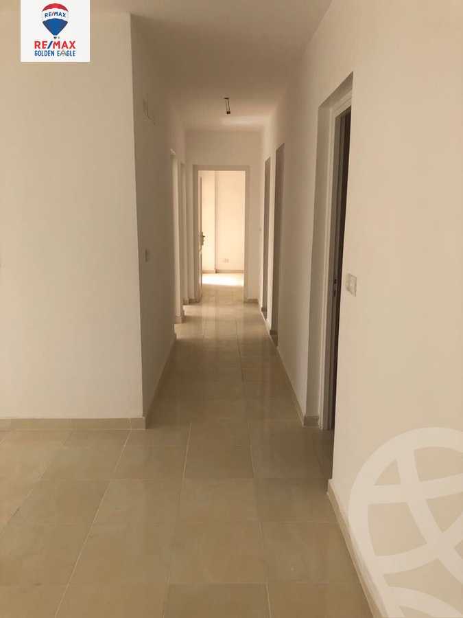 https://aqarmap.com.eg/ar/listing/5551966-for-sale-cairo-new-cairo-madinaty-eleventh-zone-buildings-group-112