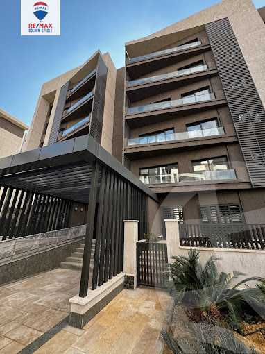 https://aqarmap.com.eg/en/listing/5566567-for-sale-cairo-new-cairo-madinaty-bryfdw