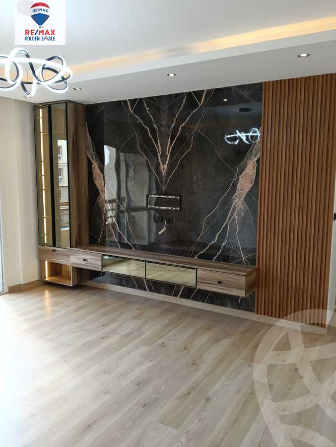 https://aqarmap.com.eg/en/listing/5570320-for-sale-cairo-new-cairo-madinaty-sixth-zone-buildings-ragab-sons