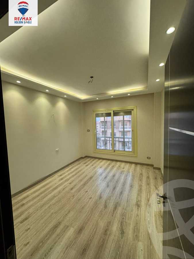 https://aqarmap.com.eg/en/listing/5574332-for-sale-cairo-new-cairo-madinaty-eleventh-zone-buildings
